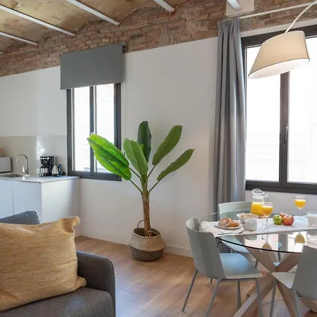 Feelathome Stadium Apartments L’Hospitalet de Llobregat Exterior foto
