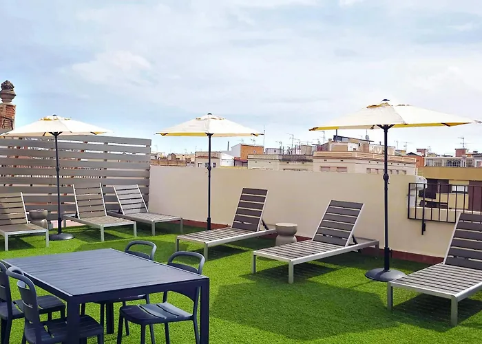 Feelathome Stadium Apartments